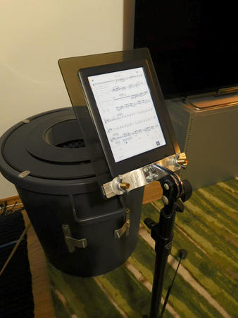 Tablet stand