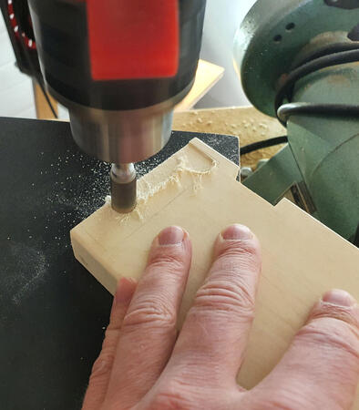 Carving room for hinges