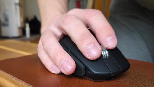 Ring finger position on modified Keychron M6